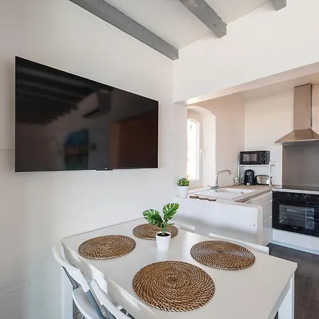 Le Plaisir Des Yeux ! Cassis